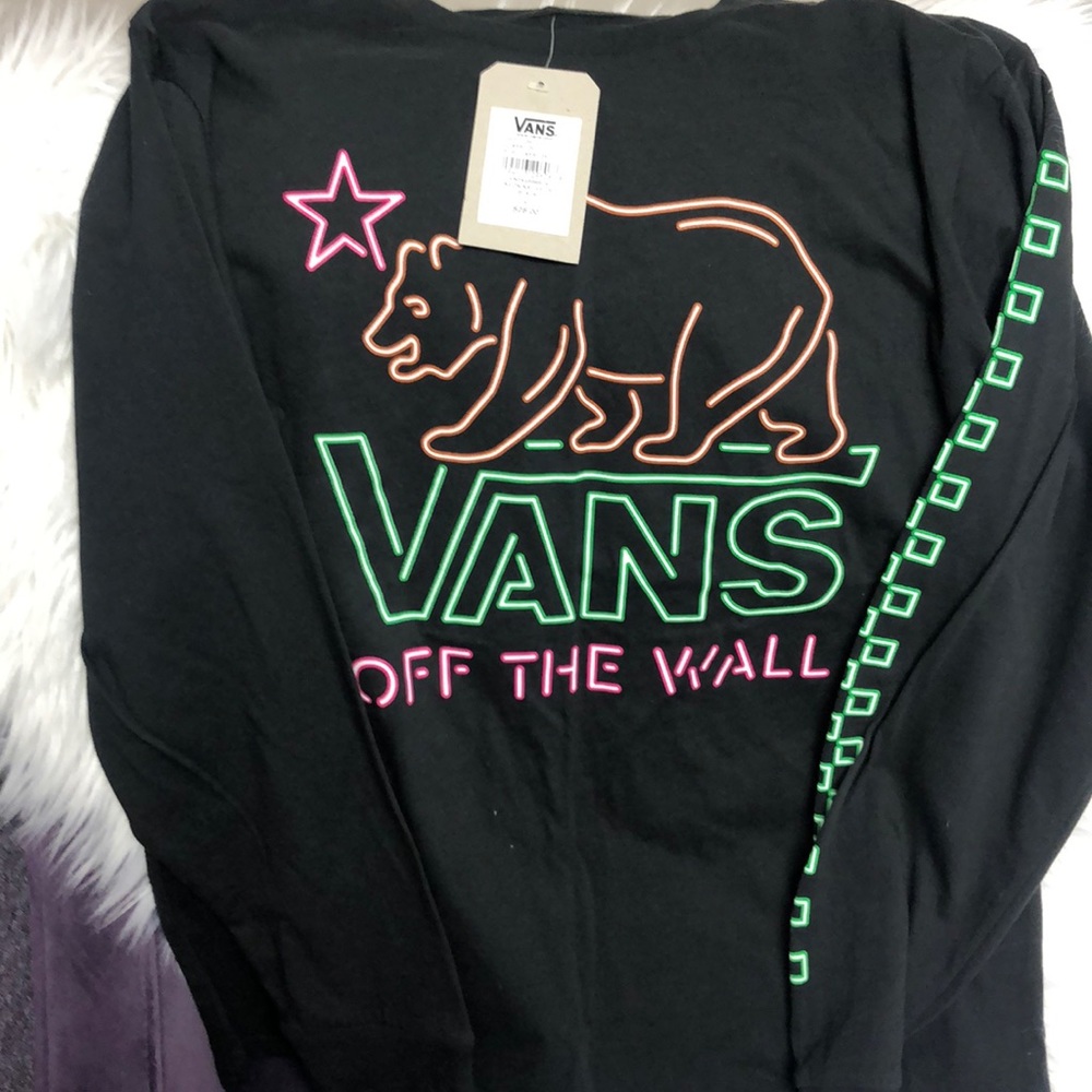 Boys NWT Vans Long Sleeve size L